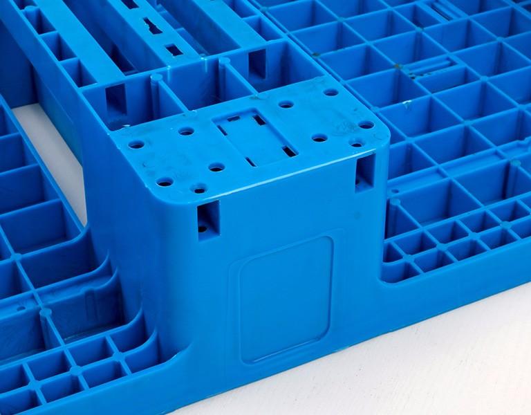 軒盛塑業(yè)1111網(wǎng)格川字重型塑料托盤-細(xì)節(jié)