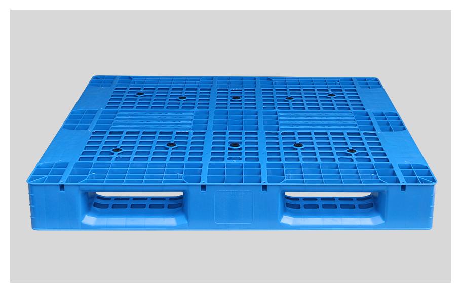 1313網(wǎng)格川字塑料托盤正面
