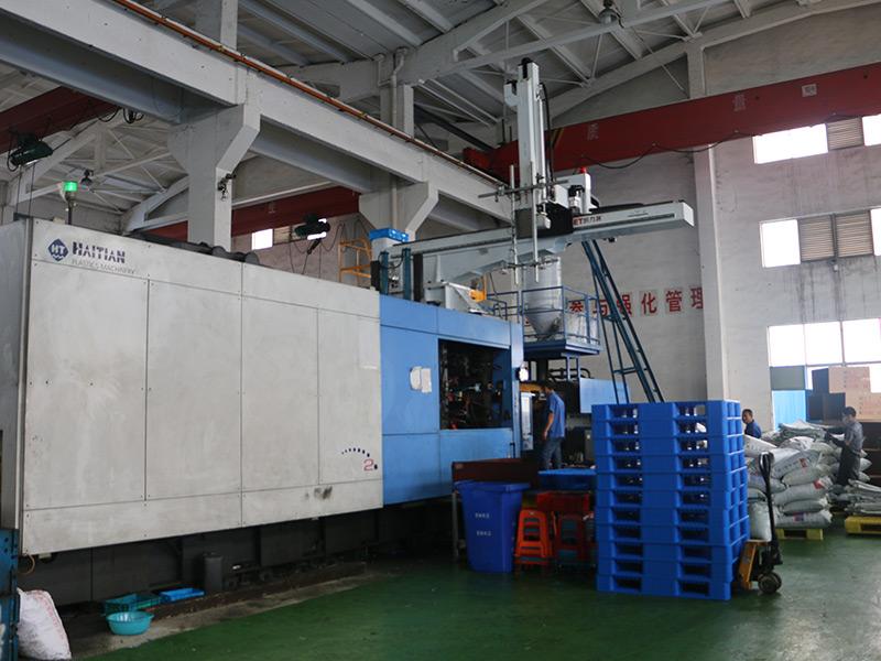 托盤制造-軒盛塑料托盤生產(chǎn)廠家