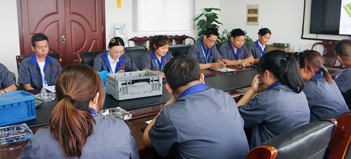 軒盛塑料托盤生產(chǎn)廠家-研發(fā)團(tuán)隊